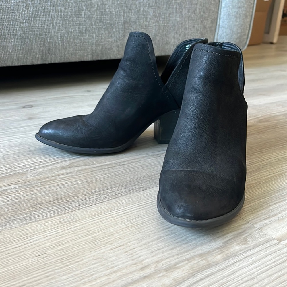 Steve Madden heeled booties